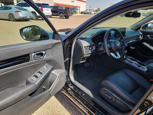 Used 2024 Honda Civic EX-L image 13