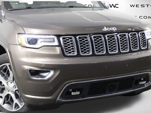 Used 2021 Jeep Grand Cherokee Overland AWD/4WD image 49