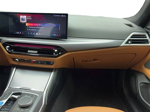 Used 2025 BMW i4 eDrive40 w/ Premium Package image 19