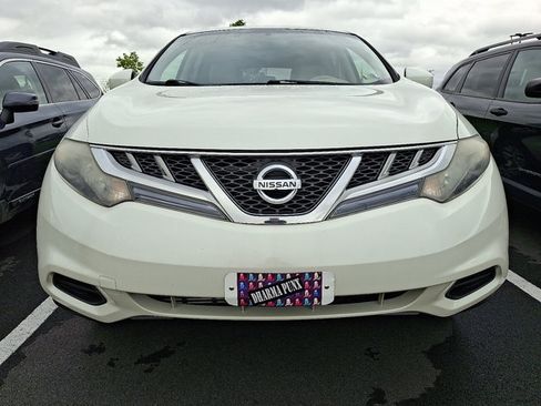 Used 2011 Nissan Murano S AWD/4WD image 2