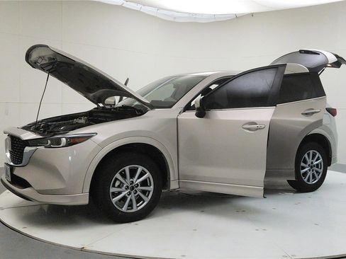 Used 2024 MAZDA CX-5 AWD 2.5 S w/ Select Package image 11