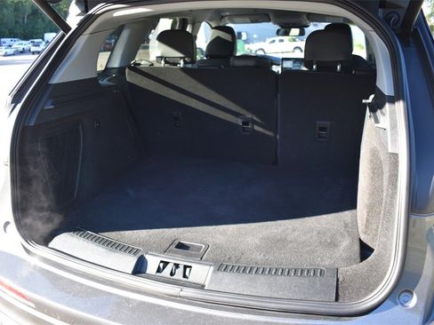 Used 2021 Lincoln Corsair AWD image 18