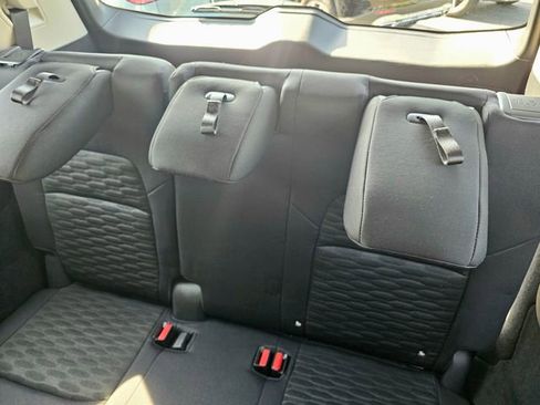Used 2024 Nissan Pathfinder SV w/ Lighting Package (N92) AWD/4WD image 28