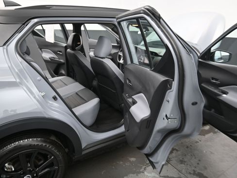 Certified 2024 Nissan Kicks SR w/ SR Premium Package image 20