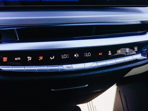 New 2026 Cadillac Lyriq Luxury w/ LPO, Floor Liner Package image 18