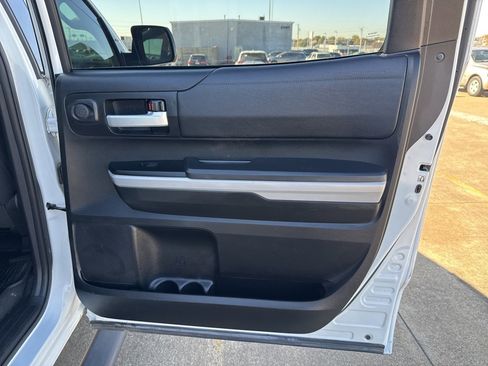 Used 2019 Toyota Tundra SR5 image 25