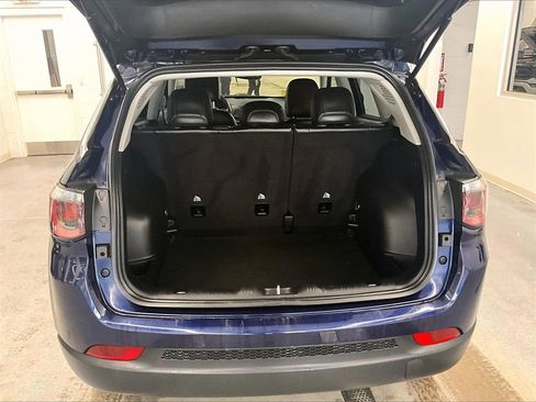 Used 2021 Jeep Compass Latitude w/ Convenience Group image 34