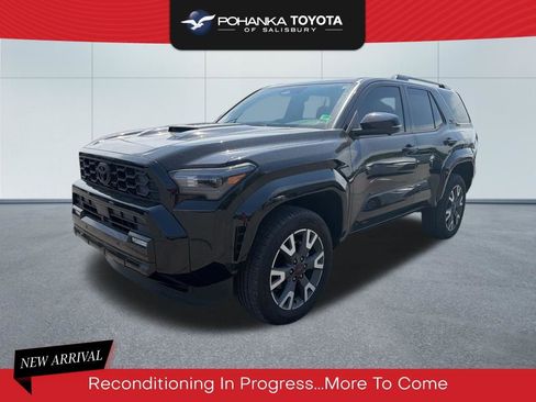 Used 2025 Toyota 4Runner TRD Sport Premium w/ Tow Technology Package AWD/4WD image 1