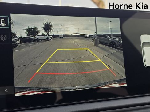 New 2027 Kia Telluride S image 16