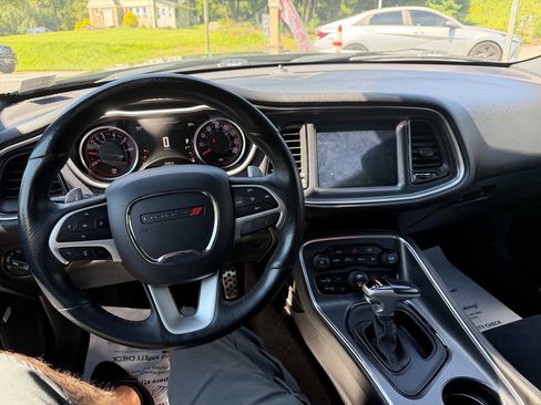 Used 2018 Dodge Challenger GT w/ GT Interior Package AWD/4WD image 19