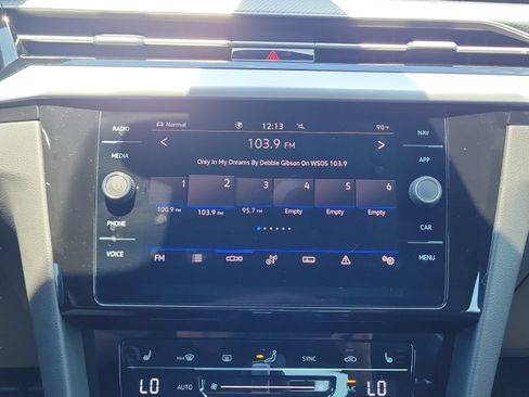 Used 2022 Volkswagen Arteon SE FWD image 30