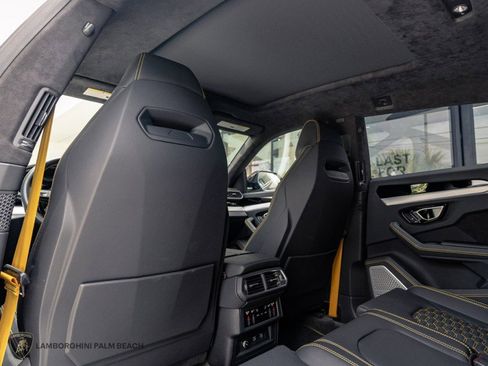 Used 2024 Lamborghini Urus S image 29