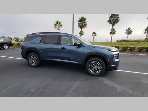 New 2026 Chevrolet Traverse LT w/ Driver Confidence Package image 24