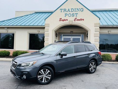 Used 2019 Subaru Outback 2.5i Limited AWD/4WD image 3