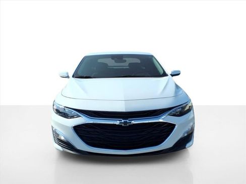 Used 2024 Chevrolet Malibu RS image 8
