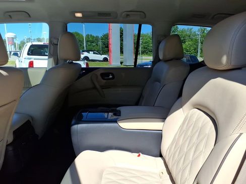 Certified 2024 Nissan Armada Platinum w/ Captain's Chairs Package AWD/4WD image 7