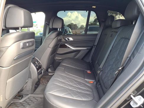 Used 2025 BMW X5 M60i image 16