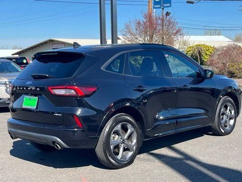 Used 2023 Ford Escape ST-Line AWD/4WD image 6