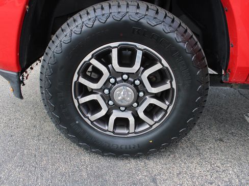 Used 2020 RAM 3500 Limited image 19