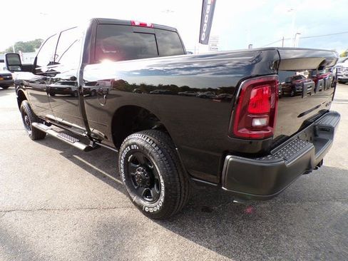 New 2026 RAM 2500 Tradesman AWD/4WD image 3