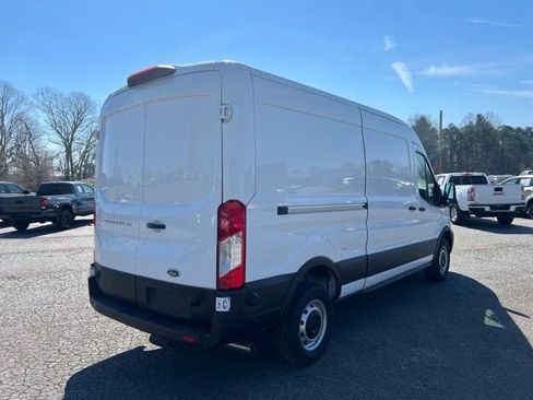 New 2024 Ford Transit 250 148 Medium Roof w/ Load Area Protection Package RWD image 7