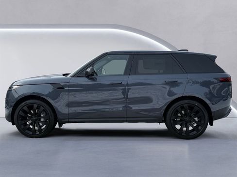 New 2026 Land Rover Range Rover Sport SE image 3