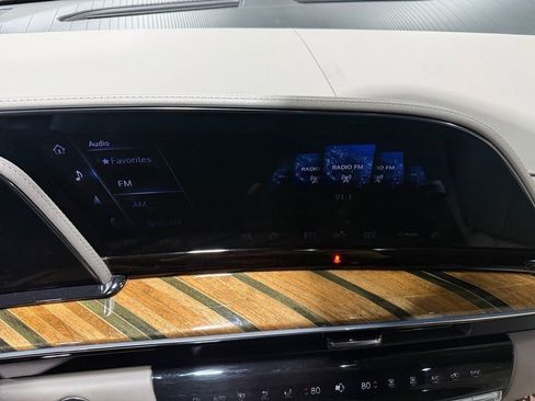 Used 2022 Cadillac Escalade Sport Platinum image 34