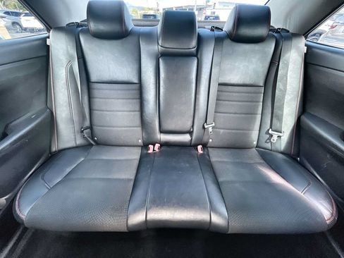 Used 2016 Toyota Camry SE FWD image 23
