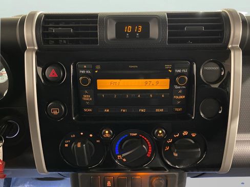 Used 2008 Toyota FJ Cruiser 4WD image 13