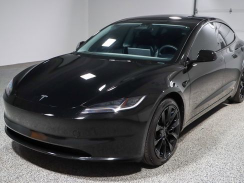 Used 2025 Tesla Model 3 Long Range image 26