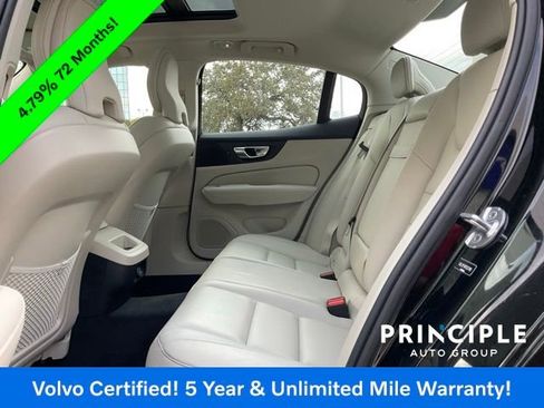 Certified 2023 Volvo S60 B5 Core image 27
