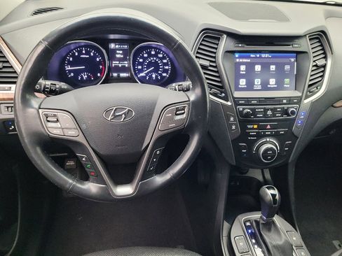 Used 2018 Hyundai Santa Fe Sport image 22