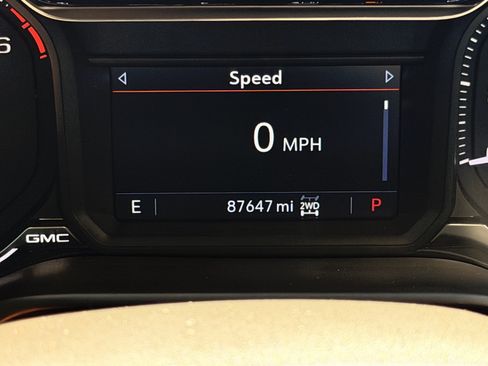 Used 2021 GMC Sierra 1500 Elevation w/ LPO, Elevation Black Package AWD/4WD image 15