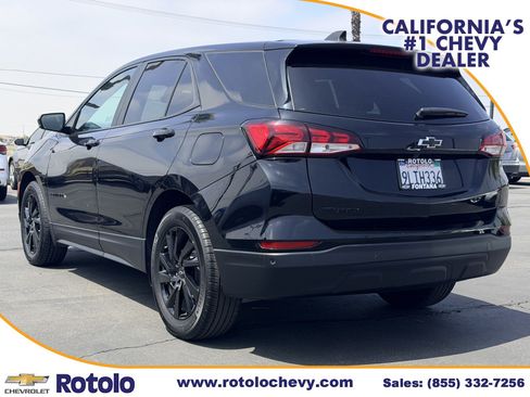 Used 2024 Chevrolet Equinox LS w/ LS Convenience Package FWD image 4