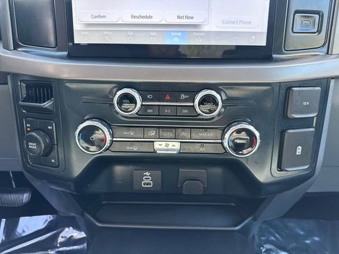 Used 2025 Ford F150 XLT w/ Equipment Group 301A Standard AWD/4WD image 26