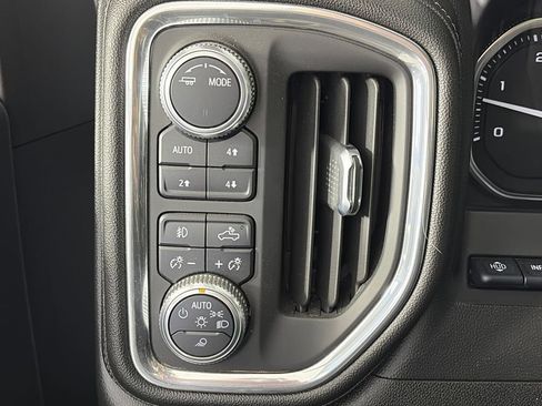 Used 2020 GMC Sierra 3500 Denali w/ Denali Ultimate Package image 22