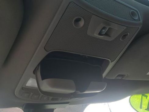 Used 2017 Ford F250 Lariat w/ Lariat Ultimate Package image 28