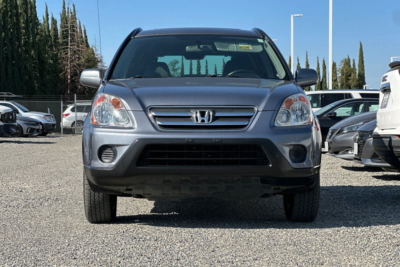 Used 2005 Honda CR-V EX image 10