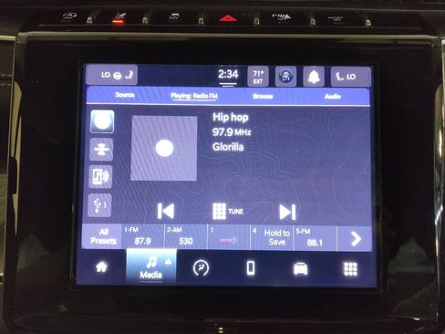 Used 2021 Jeep Grand Cherokee L Laredo w/ Luxury Tech Group I image 25