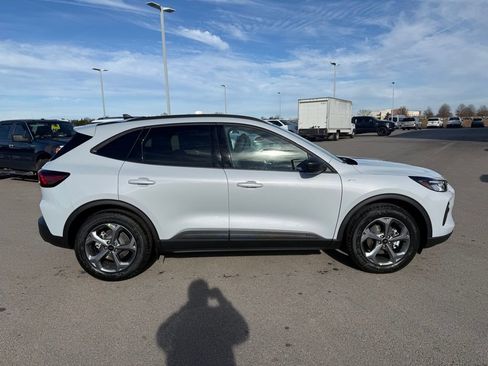 New 2026 Ford Escape ST-Line w/ Tech Pack #1 image 31