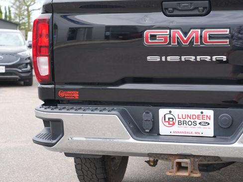 Used 2021 GMC Sierra 2500 4x4 Crew Cab w/ Convenience Package image 12