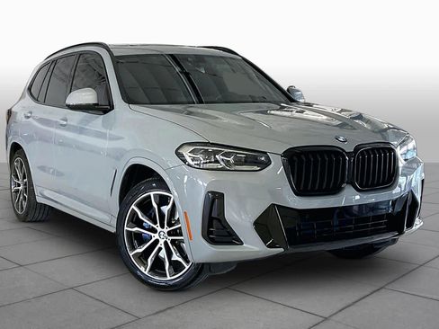 Used 2022 BMW X3 xDrive30i w/ M Sport Package 2 AWD/4WD image 2