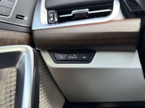 New 2026 BMW X1 xDrive28i w/ Technology Package image 23