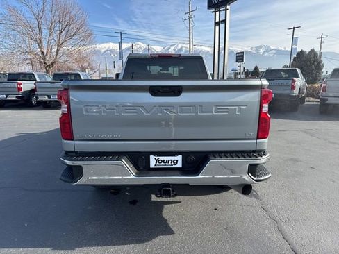 Used 2025 Chevrolet Silverado 2500 LT w/ Convenience Package image 6