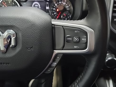 Used 2022 RAM 1500 Big Horn w/ Night Edition AWD/4WD image 20