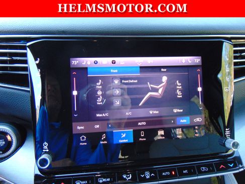 Certified 2025 Jeep Wagoneer 4WD image 29