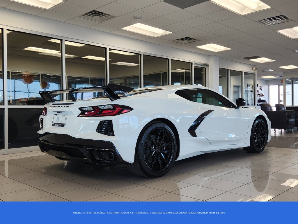 New 2027 Chevrolet Corvette Stingray Coupe w/ 1LT RWD image 4