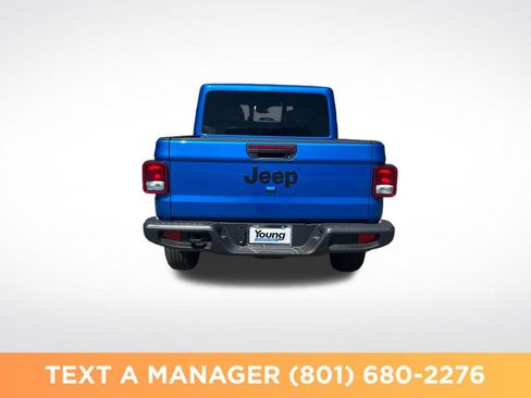 New 2026 Jeep Gladiator Sport AWD/4WD image 4