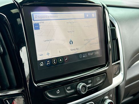 Used 2020 Chevrolet Traverse Premier w/ Redline Edition AWD/4WD image 10