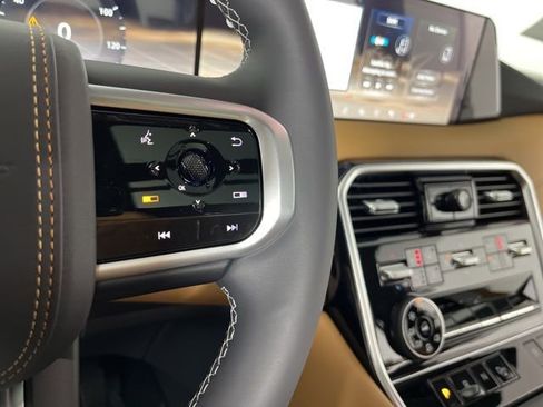 New 2026 Nissan Armada Platinum Reserve image 21